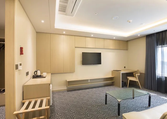 Foret Premier Nampo Hotel 3*